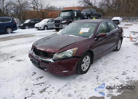 2008 Honda Accord 2.4 Lx-P z USA, uszkodzony, nr VIN 1HGCP26468A051962